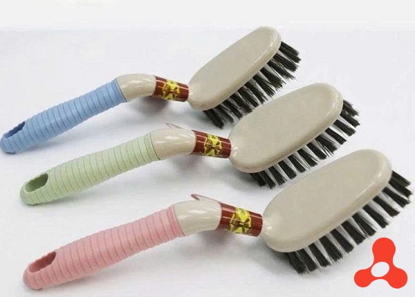 BÀN CHẢI CHÀ SÀN VỆ SINH NHÀ CỬA CÁN CÔNG