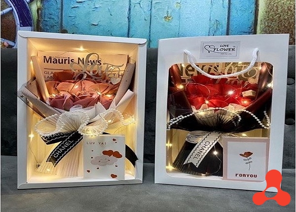BÓ HOA HỒNG 9 BÔNG TẶNG GẤU KÈM