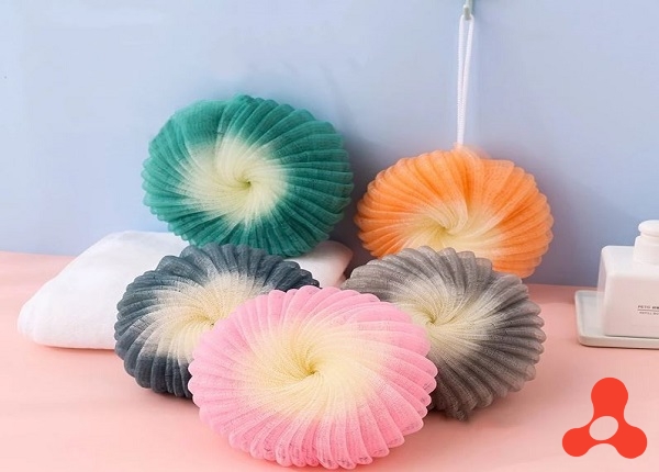 BÔNG TẮM TẠO BỌT LƯỚI XOÁY TRÒN MỀM MẠI