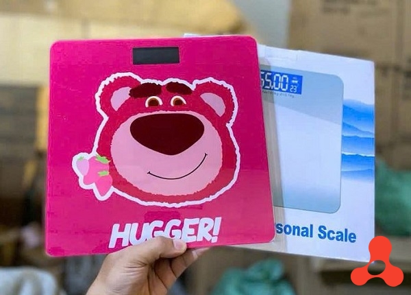 CÂN ĐIỆN TỬ SỨC KHOẺ HÌNH GẤU HUGGER (T20)