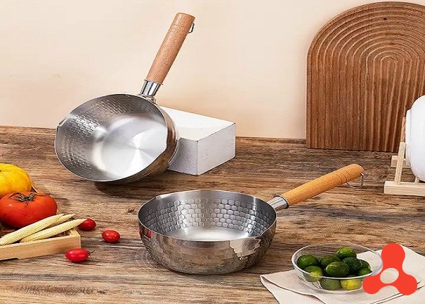 CHẢO QUÁCH NHẬT BẢN INOX CÁN GỖ 18CM