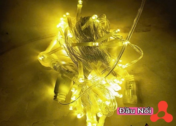 DÂY ĐÈN LED SÁNG VÀNG 10M 80 BÓNG CHỐNG NƯỚC