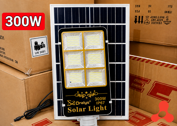 ĐÈN ĐƯỜNG NĂNG LƯỢNG MẶT TRỜI ORALYS 300W – 6 MẮT