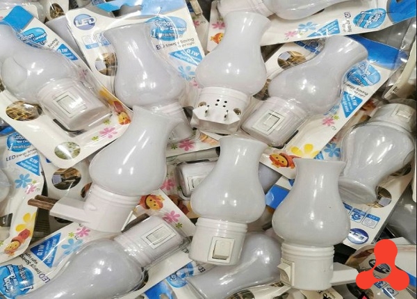 ĐÈN NGỦ HÌNH ĐÈN DẦU CÓ CÔNG TẮC