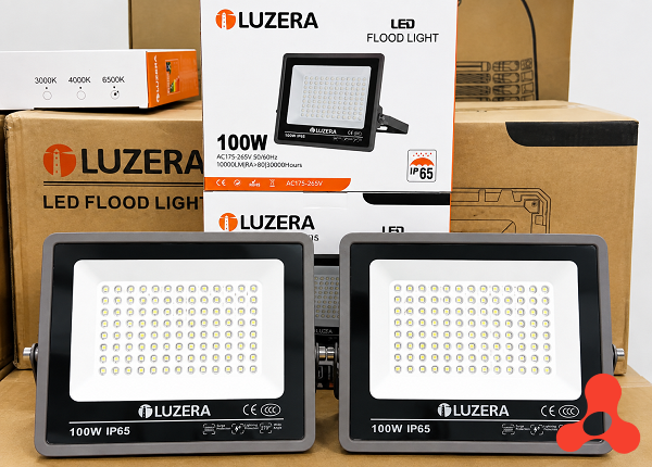 ĐÈN PHA LED LUZERA 100W IP65 (T30)