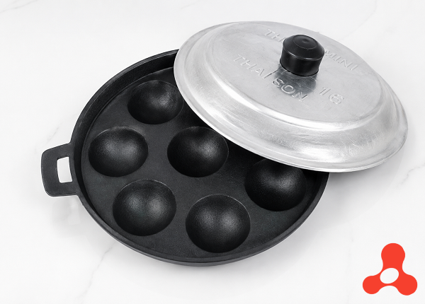 KHUÔN LÀM BÁNH KHỌT 8 LỖ CÓ NẮP (T50)