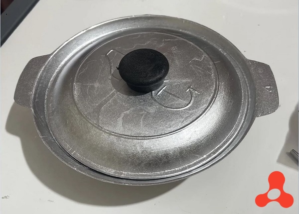 NỒI GANG ĐÚC NGUYÊN KHỐI 20CM