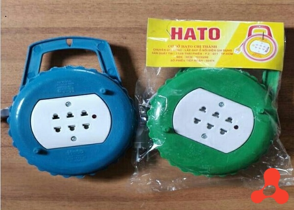 Ổ CẮM ĐIỆN 3 CỔNG HATO DÂY CUỘN DÀI 4M