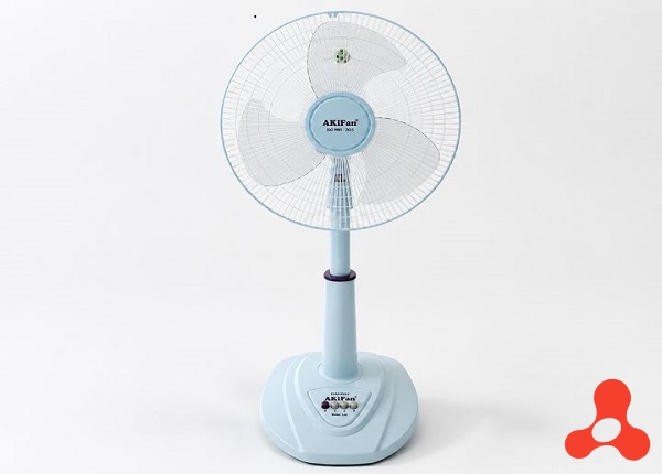 QUẠT ĐỨNG LỠ THÂN NHỰA AKIFAN L42 (T5)