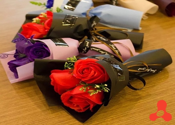 SET 3 HOA HỒNG QUÀ TẶNG KÈM TÚI