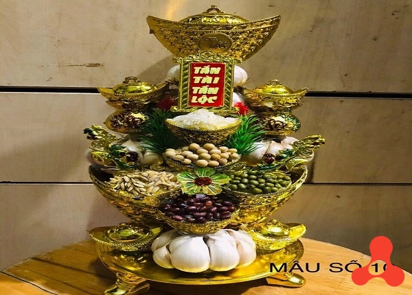 THÁP TỎI THỎI VÀNG NGŨ ĐẬU CHIÊU TÀI LỘC